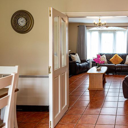Kerry Holiday Homes At The Killarney Holiday Village Luaran gambar