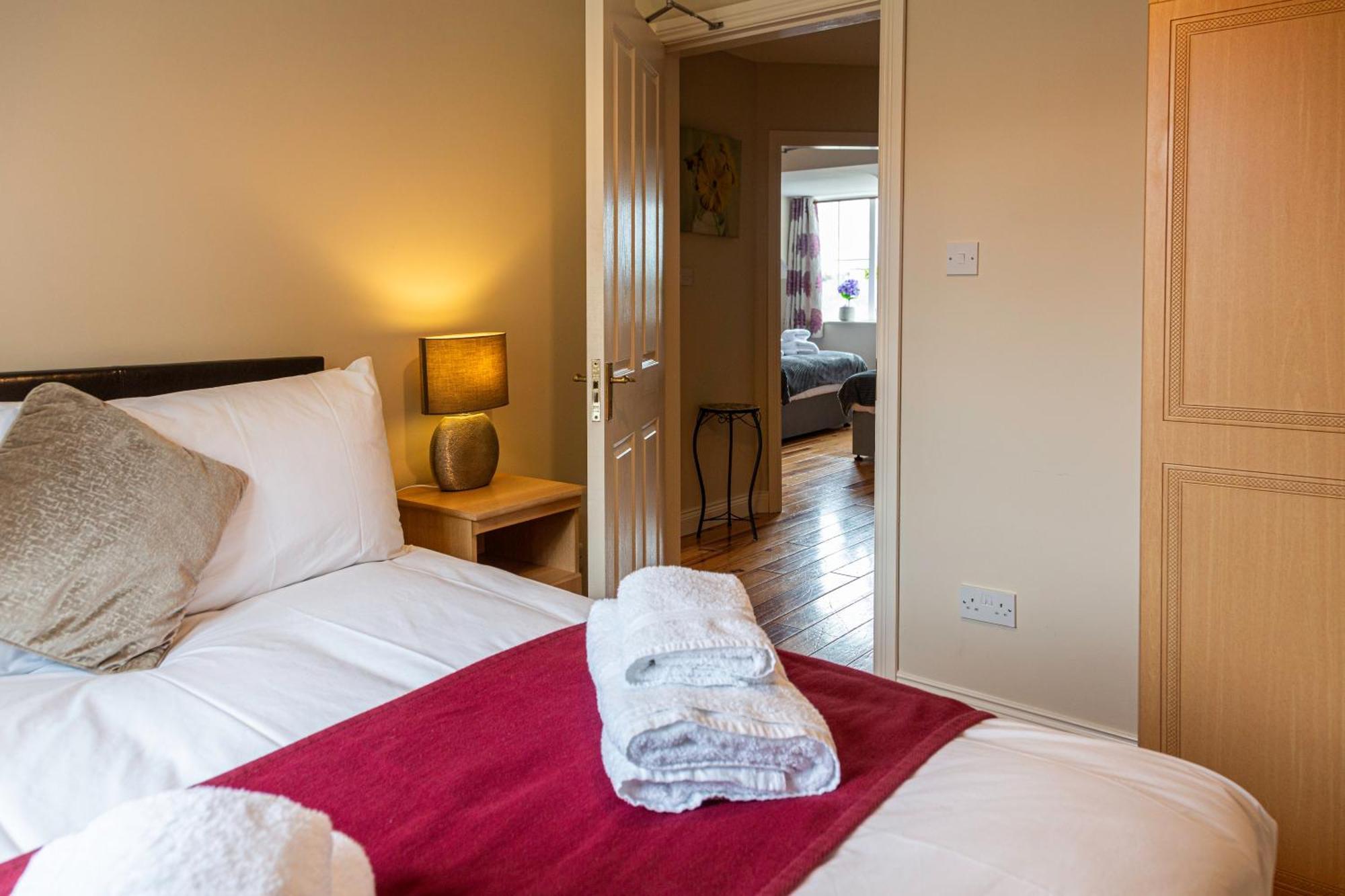Kerry Holiday Homes At The Killarney Holiday Village Luaran gambar